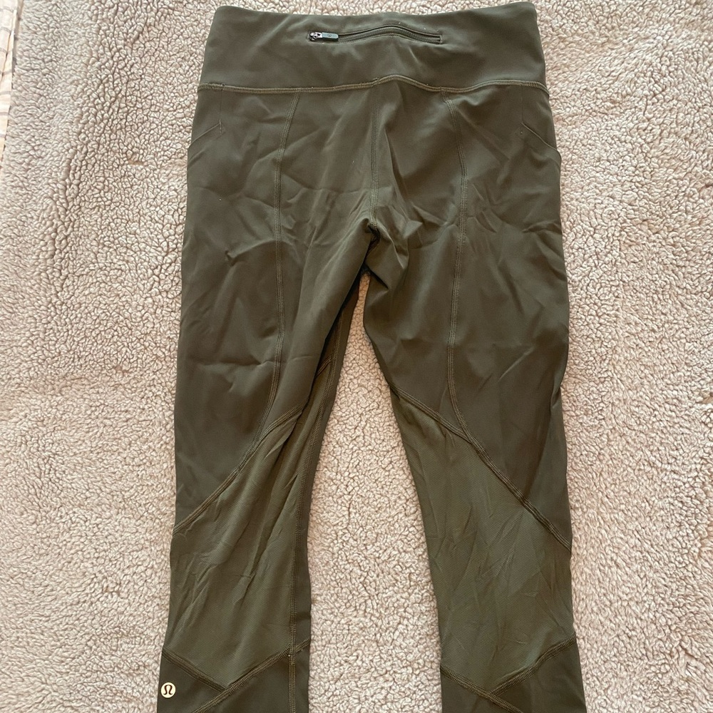 Lululemon 7/8 Crop Leggings